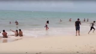 Turistas desafían al huracán Irma y se bañan en playa de República Dominicana [VIDEO]