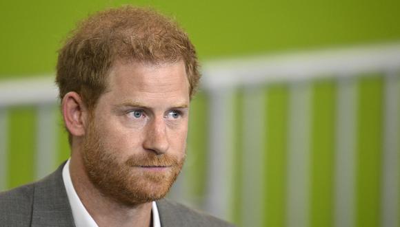 El príncipe Harry, duque de Sussex, asiste a una conferencia de prensa en el estadio Merkur Spiel-Arena de Düsseldorf, en el oeste de Alemania, donde estarán de visita el 6 de septiembre de 2022. (Foto: Sascha Schuermann/AFP)