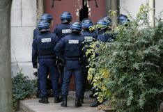 Francia: cerebro de atentados en París no fue detenido en Saint Denis