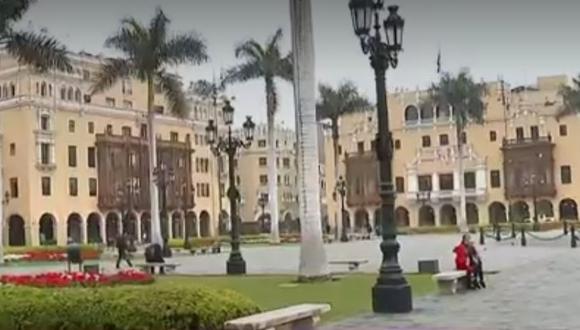 Plaza de Armas de Lima amanece sin rejas tras disposición del Poder Judicial. (Captura: Latina)