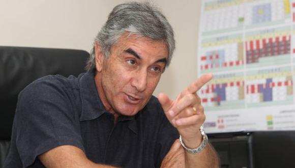 Oblitas: "Reinaldo Rueda tenía compromiso firmado con la FPF"