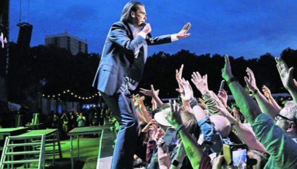 Nick Cave se encuentra de gira. Aquí en uno de sus conciertos más recientes, realizado el 28 de agosto en Londres. (Foto: Getty Images)