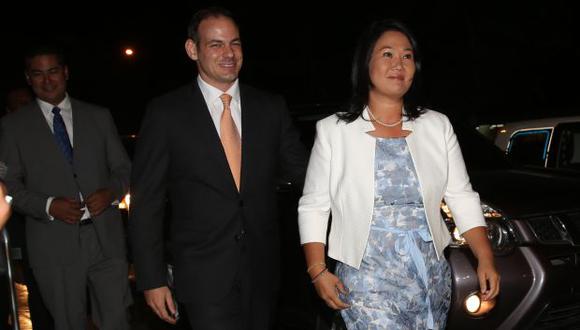 Keiko Fujimori y su esposo Mark Villanella en marzo del 2016, asistiendo a un cóctel organizado para su campaña por Fuerza Popular. (Foto: Archivo El Comercio)