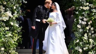 Seis curiosidades detrás del vestido de novia de Meghan Markle, a dos años de la boda real | FOTOS