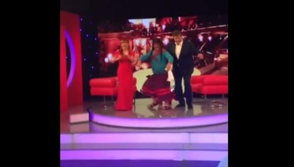 Alan García bailó con Paisana Jacinta en set de Magaly Medina