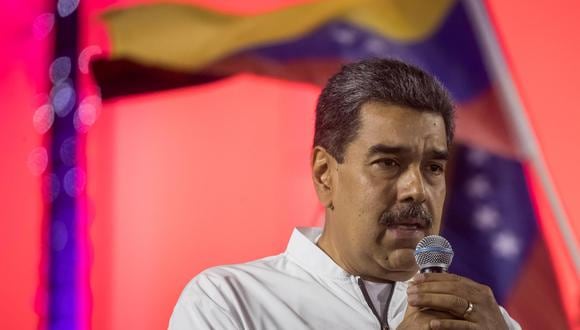 El presidente de Venezuela, Nicolás Maduro, habla durante un acto de celebración tras el referéndum consultivo por El Esequibo en Caracas. (EFE/ Miguel Gutiérrez).