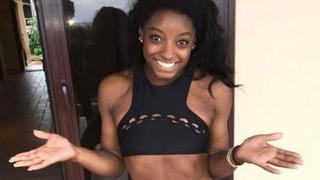 Simone Biles responde a quienes critican su figura en Twitter