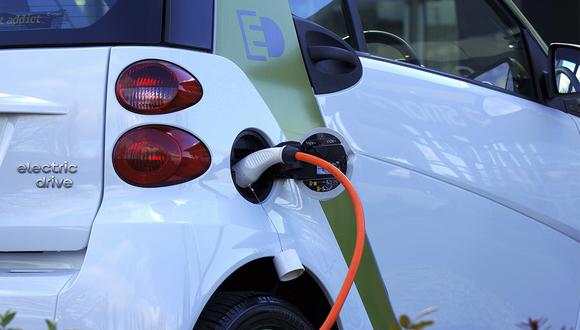 Las baterías eléctricas son fundamentales para el funcionamiento de los autos eléctricos. (Foto referencial: pexels.com)