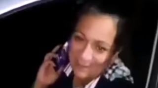 México: Mujer amenaza de muerte a policía durante prueba de alcoholemia | VIDEO