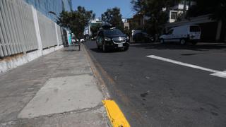 El negocio de grúas: conductores denuncian mala señalización para estacionar en calles de Miraflores