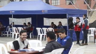 UIGV: Sunedu instala carpas para orientar a estudiantes ante denegación de licencia 