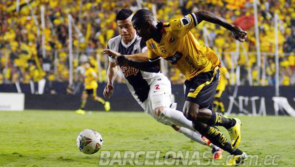 Barcelona de Ecuador ganó 1-0 a Libertad por Copa Sudamericana