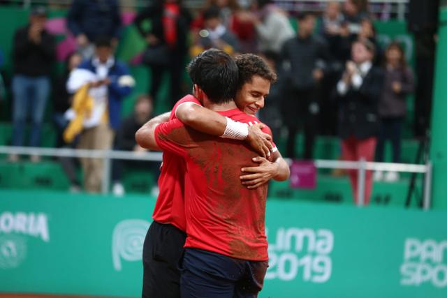 Sergio Galdos y Juan Pablo Varillas derrotaron a los bolivianos Federico Zeballos y Boris Arias en tenis dobles masculino | Foto: Giancarlo Ávila/GEC