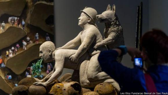 La estatua del rey sodomizado que un museo no quiso exhibir