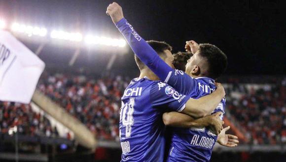 River vs. Vélez: la acción de Almada, el penal de Armani y el golazo para ganar en el Monumental | VIDEO. (Foto: AFP)