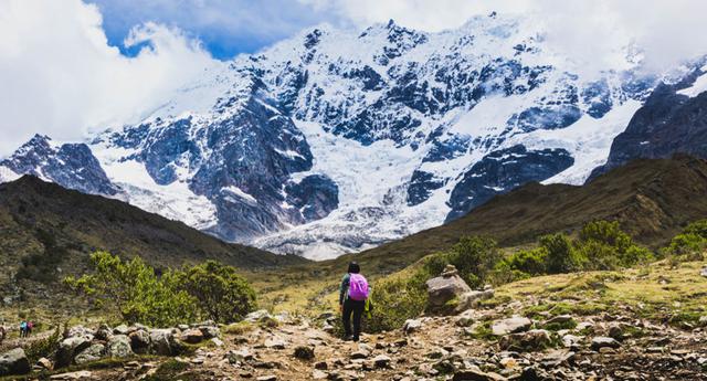 Disfruta de las montañas y vegetación del camino. (Foto: Shutterstock)