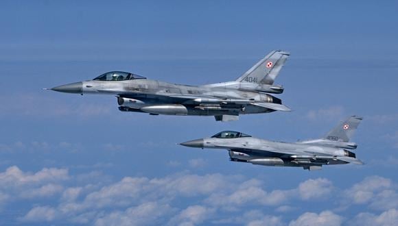 Imagen de archivo | Aviones de combate F-16. (Foto de John THYS / AFP)