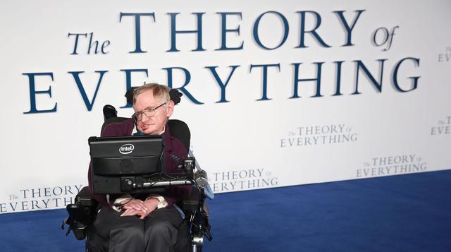 Stephen Hawking y la premiere en Londres de filme sobre su vida - 1