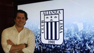Presidente del Fondo Blanquiazul se compromete a adquirir el Club Las Garzas para Alianza Lima