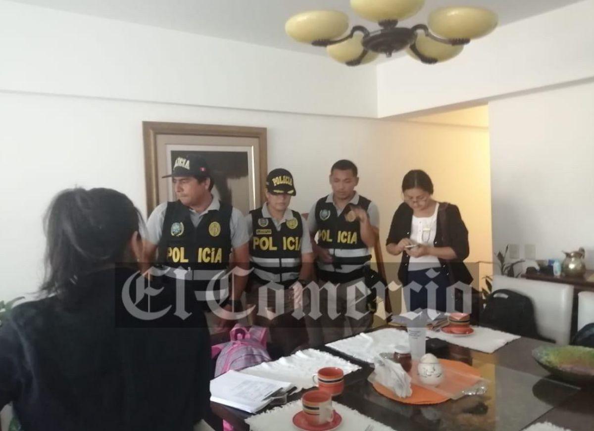 Agentes de la PNP ejecutan allanamiento a la casa de Yehude Simon, en Surco