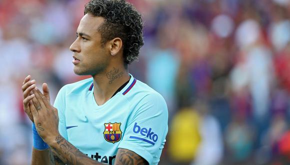 De acuerdo con el medio "Mundo Deportivo", Neymar le dijo a la plantilla del Barcelona su decisión de marcharse rumbo a París-Saint Germain. (Foto: AFP)