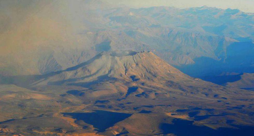 El volcán Ubinas presenta actividad desde el 31 de enero. (Foto: Andina)