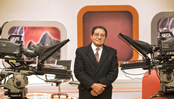'Presencia Cultural' llegó a su fin tras 38 años en el aire. Directivo del canal estatal responde por la polémica decisión de sacar programa dirigido por Ernesto Hermoza. (FOTO: Prensa Tv Perú)