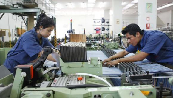 ¿Cuál es el sueldo para los trabajadores en puestos junior? (Foto: GEC)