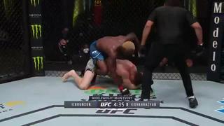 UFC Fight Night: Así noqueó Brunson a Shahbazyan en el tercer round de la pelea estelar | VÍDEO