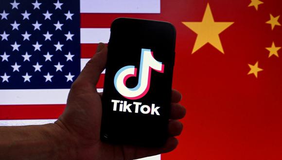 El veto de Estados Unidos a TikTok se debe a que el gobierno tiene preocupaciones de seguridad respecto a la información que obtiene la plataforma y el uso que podría hacer de ésta en beneficio para el gobierno chino. (Foto referencial: OLIVIER DOULIERY / AFP)