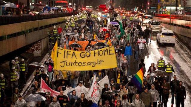 Los Sin Techo: "Radicalizaremos las protestas en el Mundial" - 1