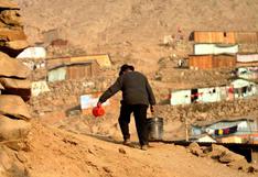 Oxfam afirma que el 40 % de peruanos vive con menos de 310 dólares mensuales