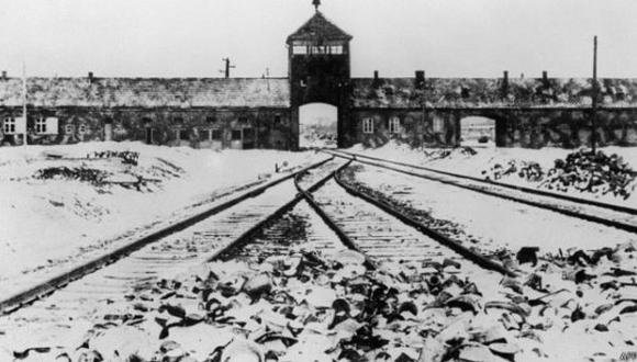 El primer hombre que entró a Auschwitz tras su liberación