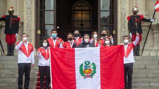 Presidente Francisco Sagasti entregó bandera a delegación peruana que irá a Tokio 2020 | FOTOS