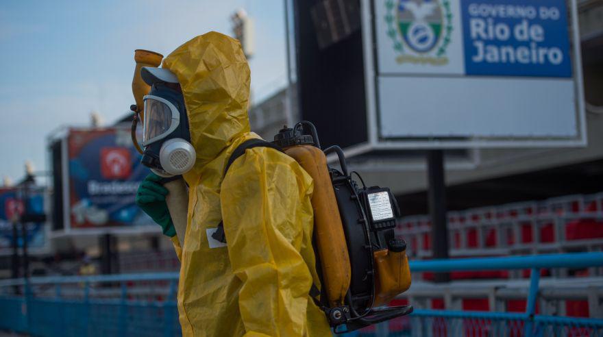 Guerra contra el Zika: Fumigan Sambódromo para Carnaval de Río - 1