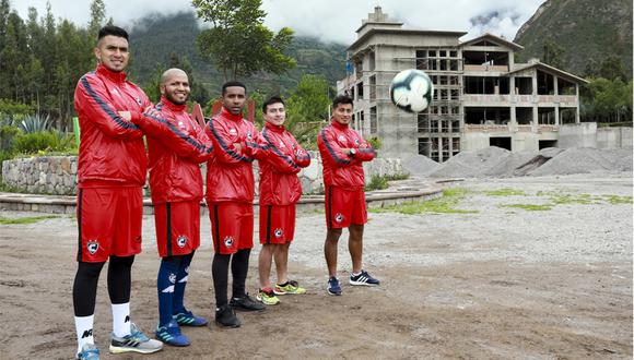 Embajadores. Los jugadores del club Cienciano le darán visibilidad al proyecto en cada una de sus actividades deportivas.