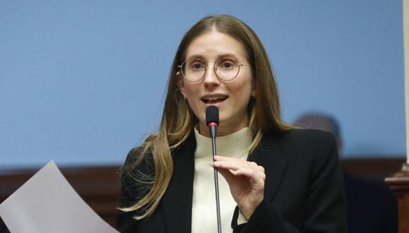 Según la denuncia de Tudela, el Gabinete que suscribió el acta habría violado los artículos 38, 39, 45, 90, 125 y 133 de la Constitución. Foto: archivo Congreso