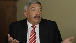 Alberto Beingolea reitera pedido a Julio Guzmán a poner “hora y fecha” para debate