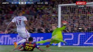 Manuel Neuer otra vez: así evitó gol de Alves en la Champions