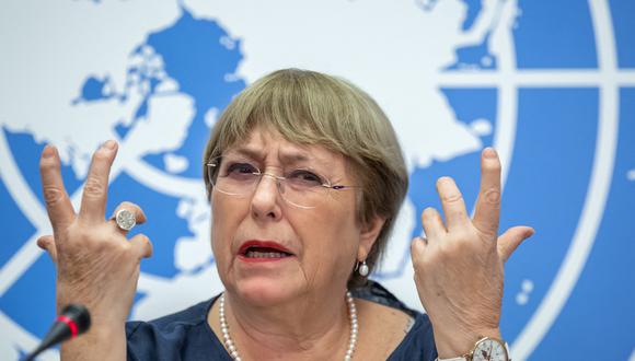 La Alta Comisionada de las Naciones Unidas para los Derechos Humanos saliente, Michelle Bachelet, da una conferencia de prensa final en las oficinas de las Naciones Unidas en Ginebra el 25 de agosto de 2022. (Foto: Fabrice COFFRINI / AFP)