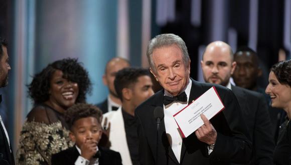 Warren Beatty y el error del Oscar 2017. (Foto: AFP)