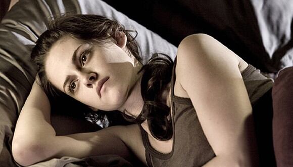 La primera vez que Edward veló el sueño de Bella ella tuvo una pesadilla con él (Foto: Summit Entertainment)