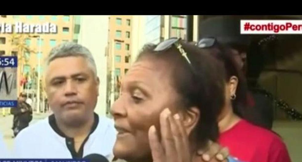 La madre de Paolo Guerrero, Doña Peta, salió furiosa del hotel de concentración de la Selección Peruana. (Video: Canal N - YouTube)