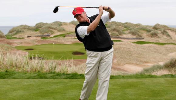 Donald Trump va a su club de golf mientras Washington celebra el funeral de John McCain (Foto referencial: Reuters)