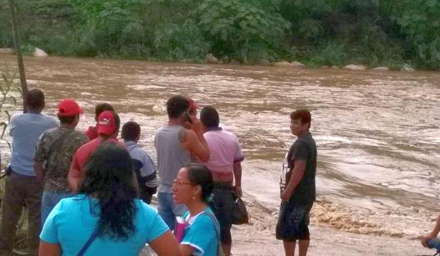 Varios caseríos de Piura continúan aislados luego de la activación de quebradas y aumento de caudales de ríos debido a las fuertes lluvias (Foto: Carlos Chunga)