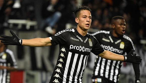 Cristian Benavente concretó su segunda conquista al hilo en la Liga de Bélgica. El mediocampista hispano-peruano lleva siete goles en la temporada con Sporting Charleroi. (Foto: Le Soir)