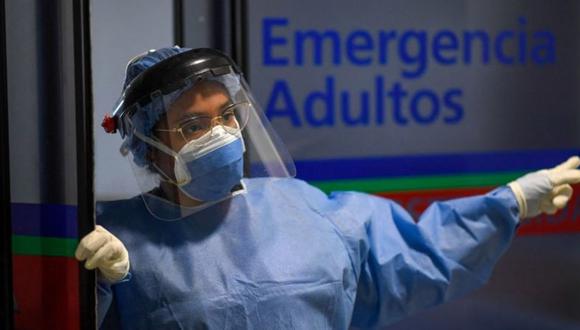 Los servicios de emergencias por covid reflejan el mayor nivel de casos graves de covid-19. (Foto: AFP).