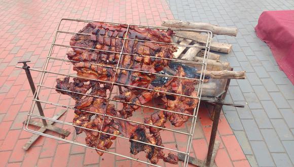 Festival dedicado al chancho al palo se realizó en Huaral.