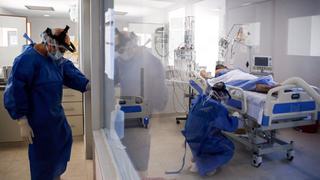 Argentina registra 4.450 nuevos casos y 93 muertes por coronavirus
