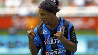 Universitario ganará dinero con Ronaldinho si se pone la crema